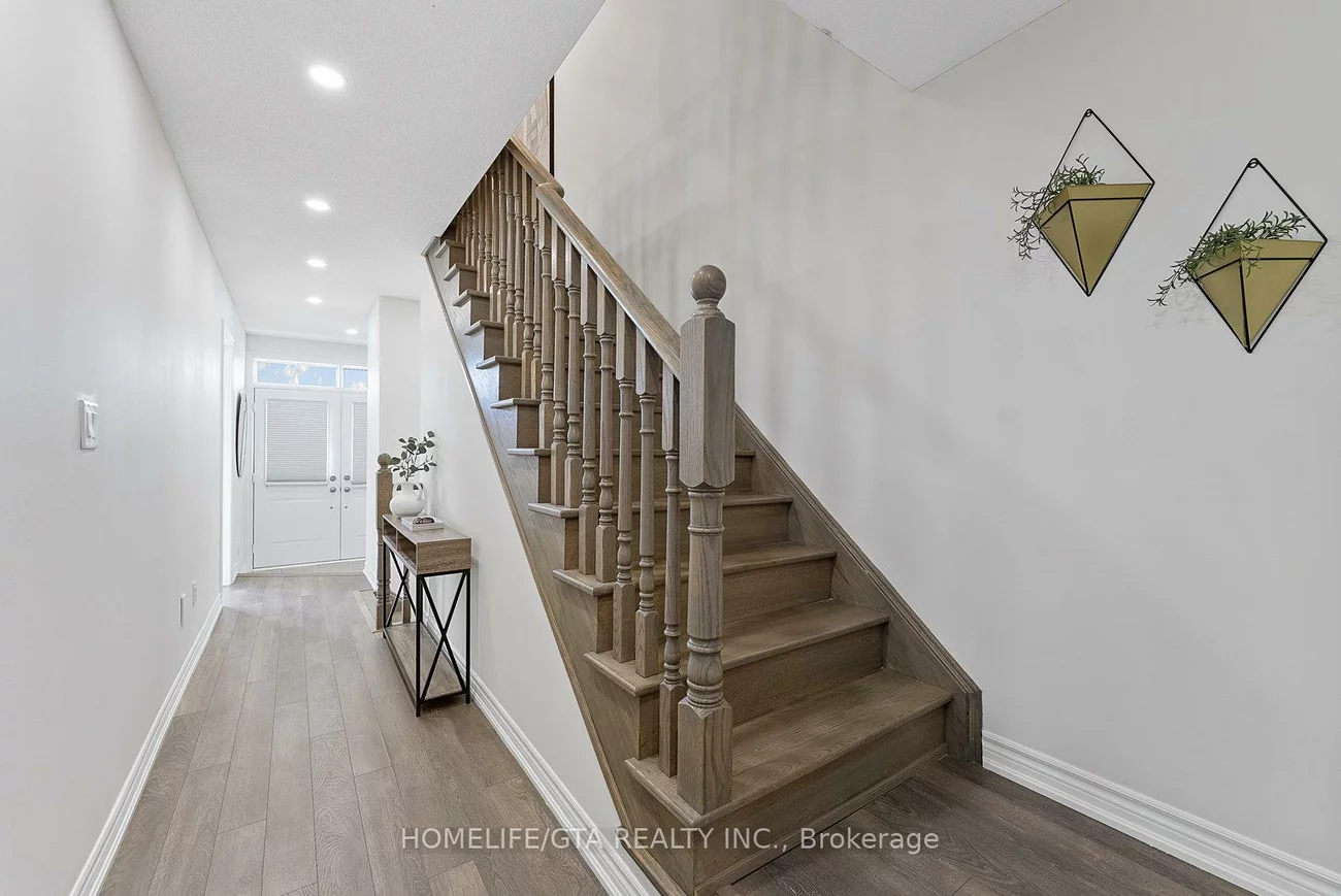 7, Holyrood, Kleinburg, Vaughan