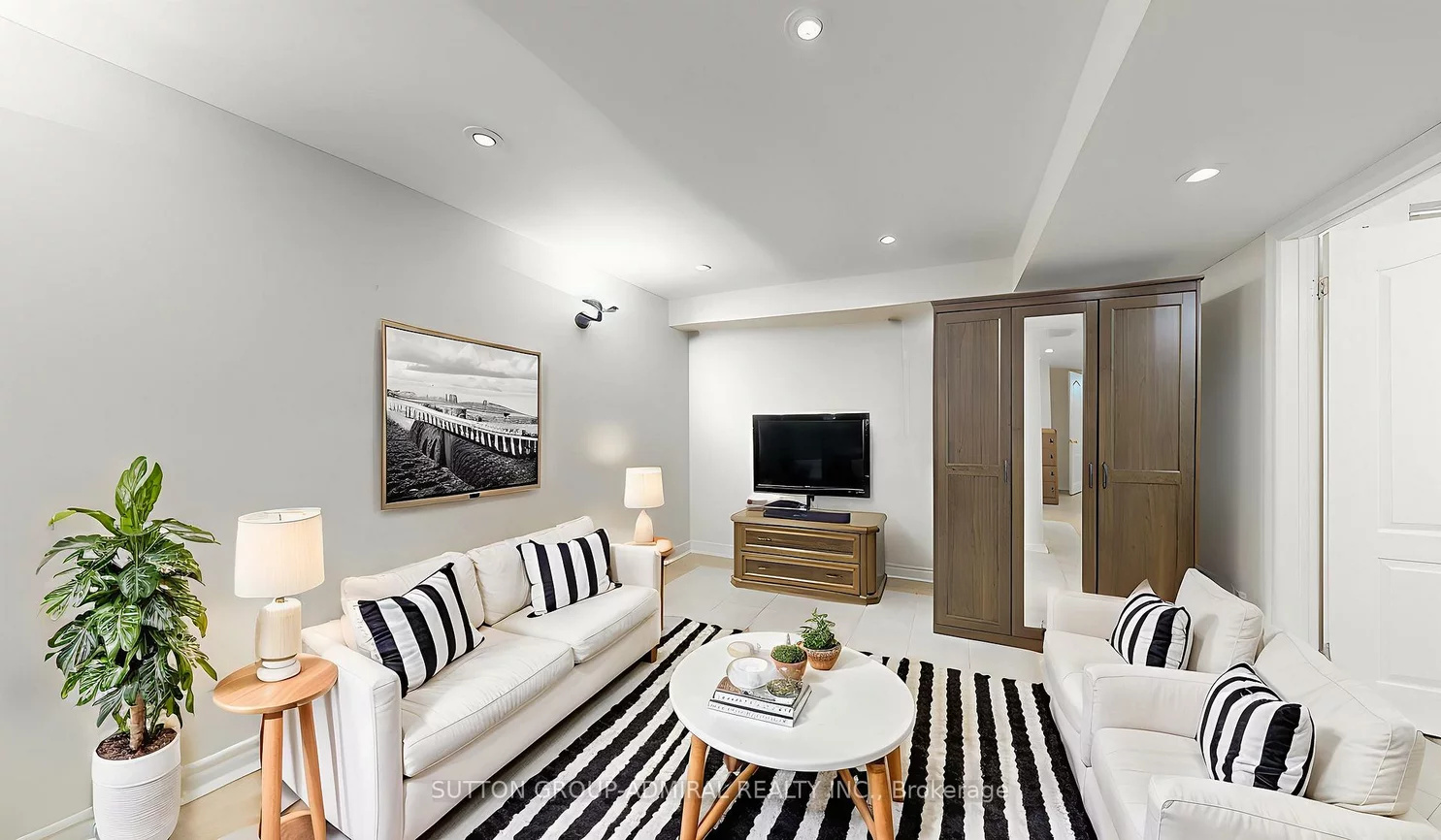 111, Kelso, Maple, Vaughan