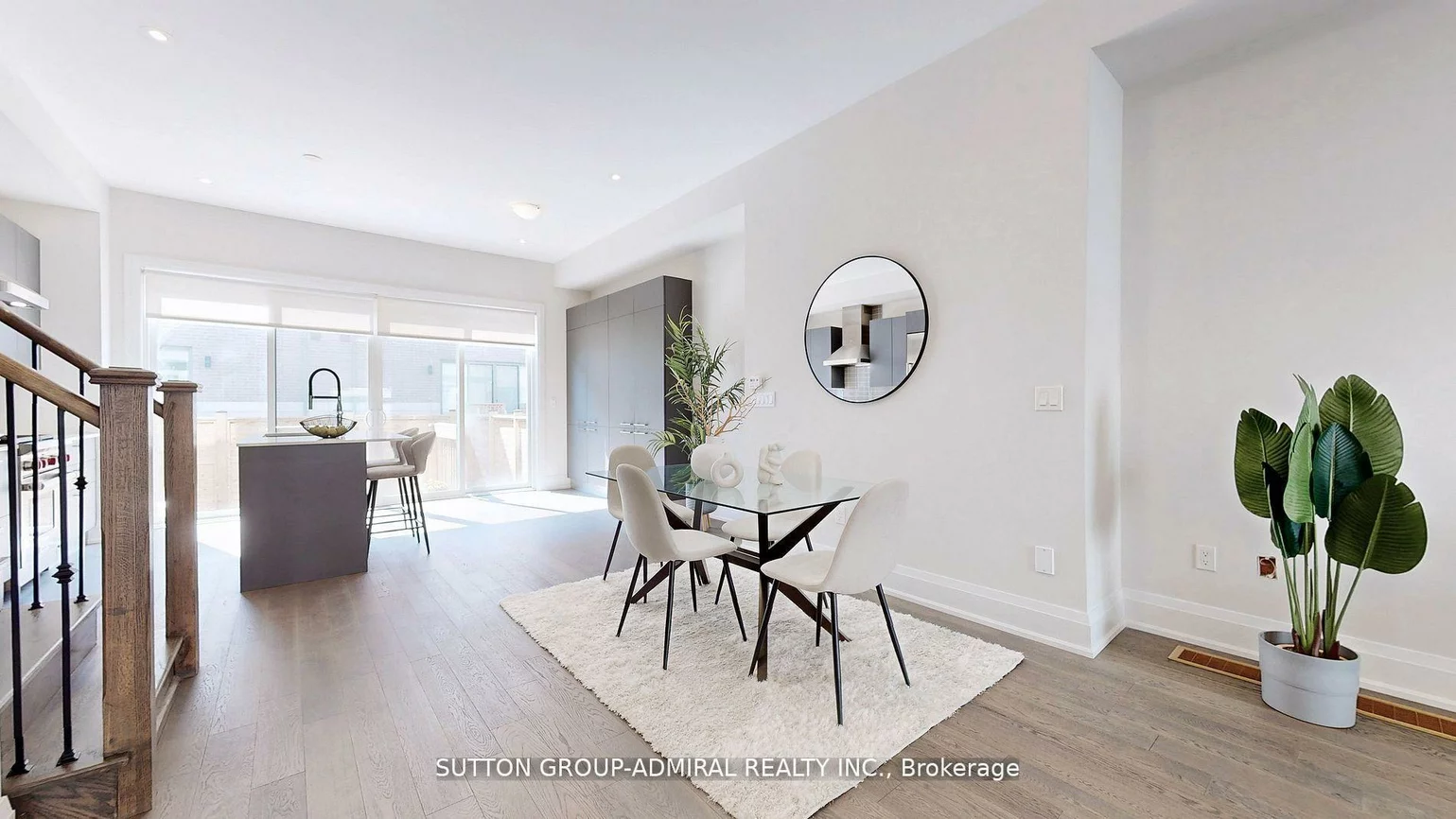 247, Smallwood, Brownridge, Vaughan