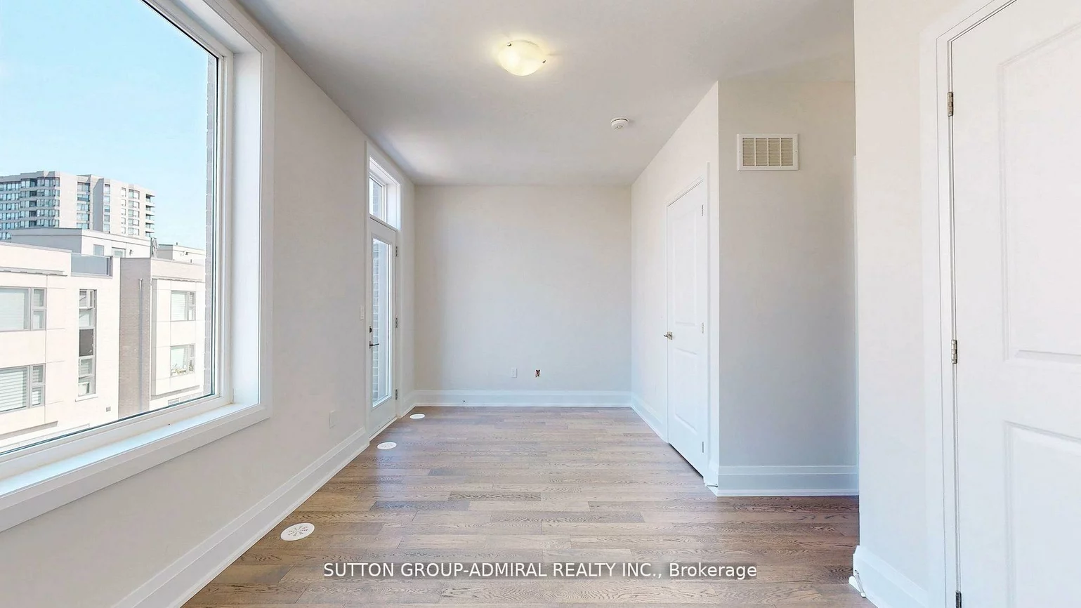 247, Smallwood, Brownridge, Vaughan