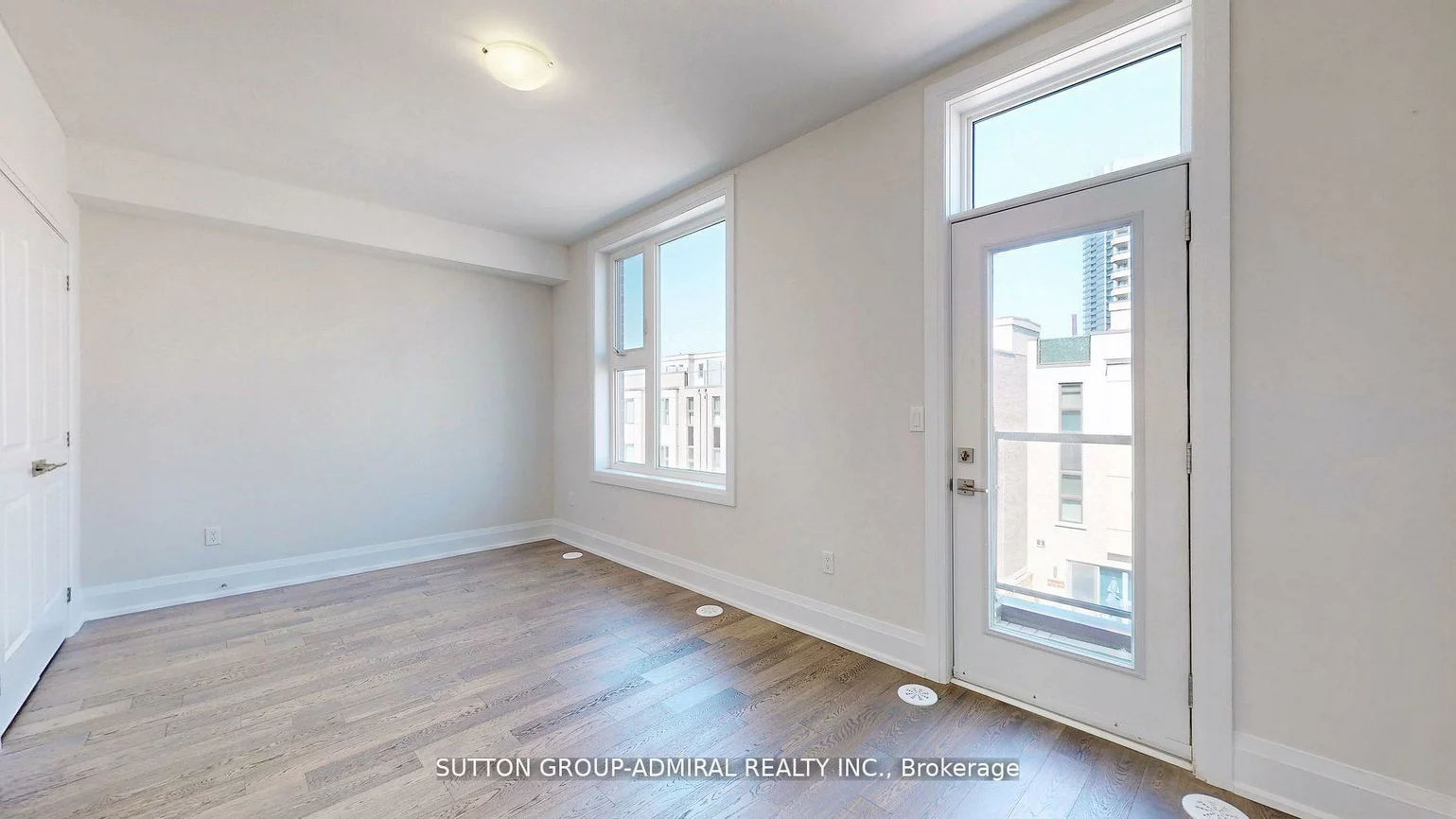 247, Smallwood, Brownridge, Vaughan