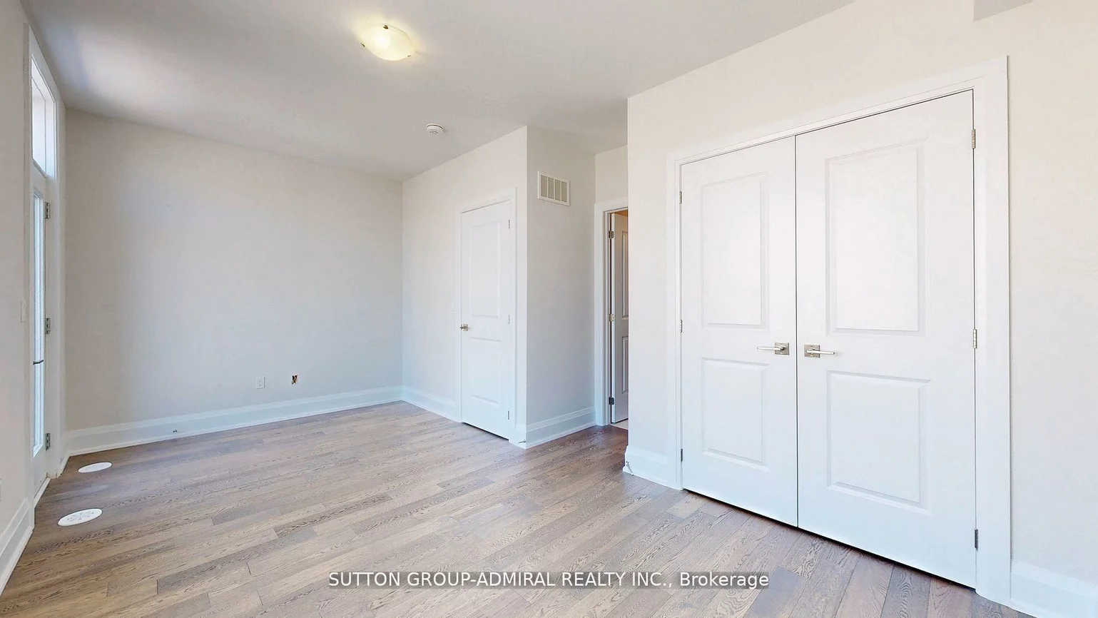 247, Smallwood, Brownridge, Vaughan