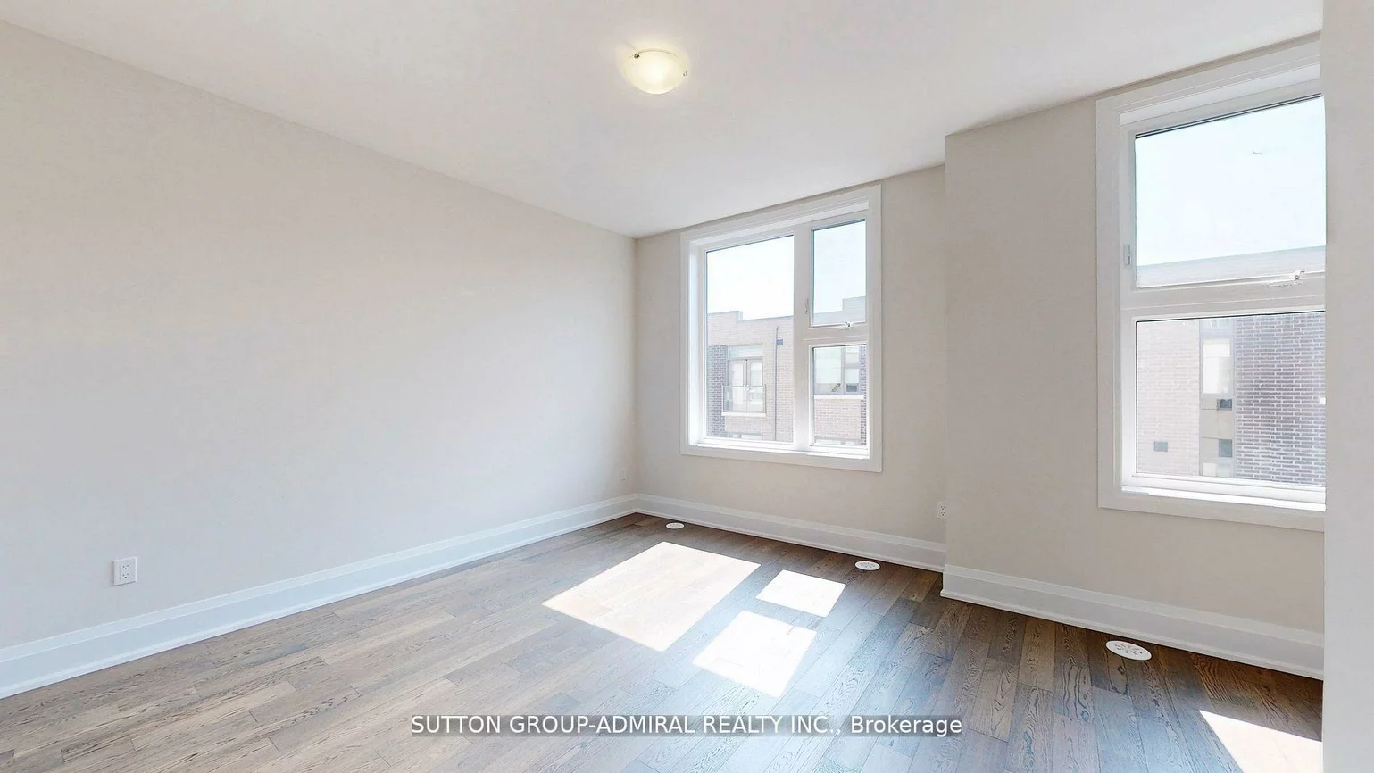 247, Smallwood, Brownridge, Vaughan