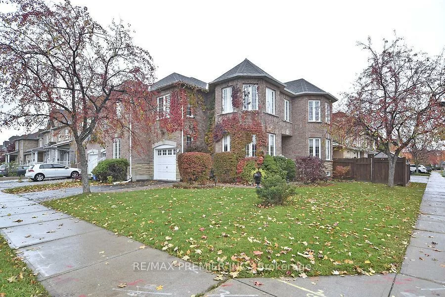 48, Pottery, East Woodbridge, Vaughan