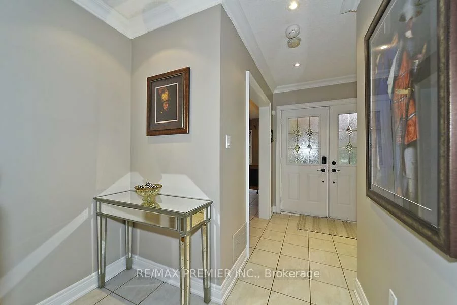 48, Pottery, East Woodbridge, Vaughan