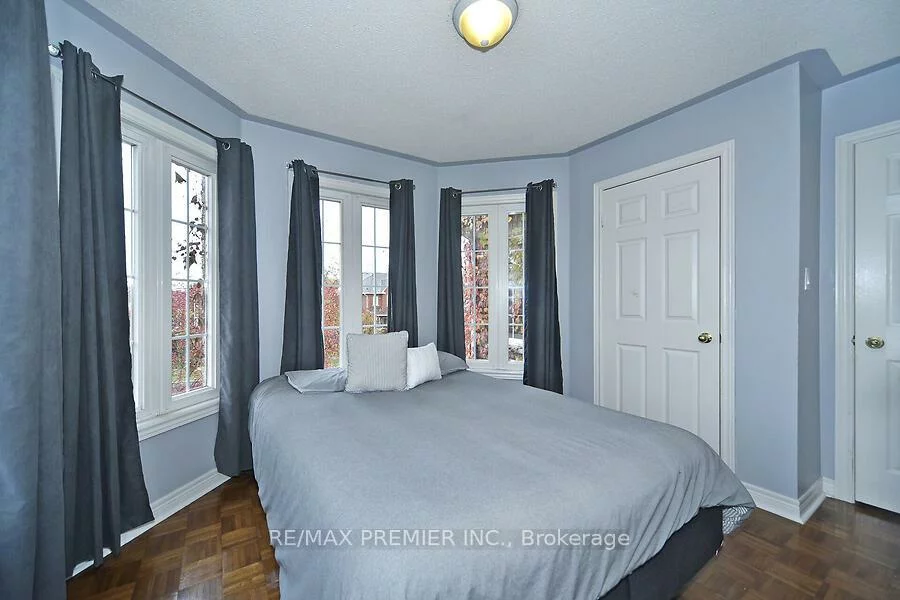 48, Pottery, East Woodbridge, Vaughan