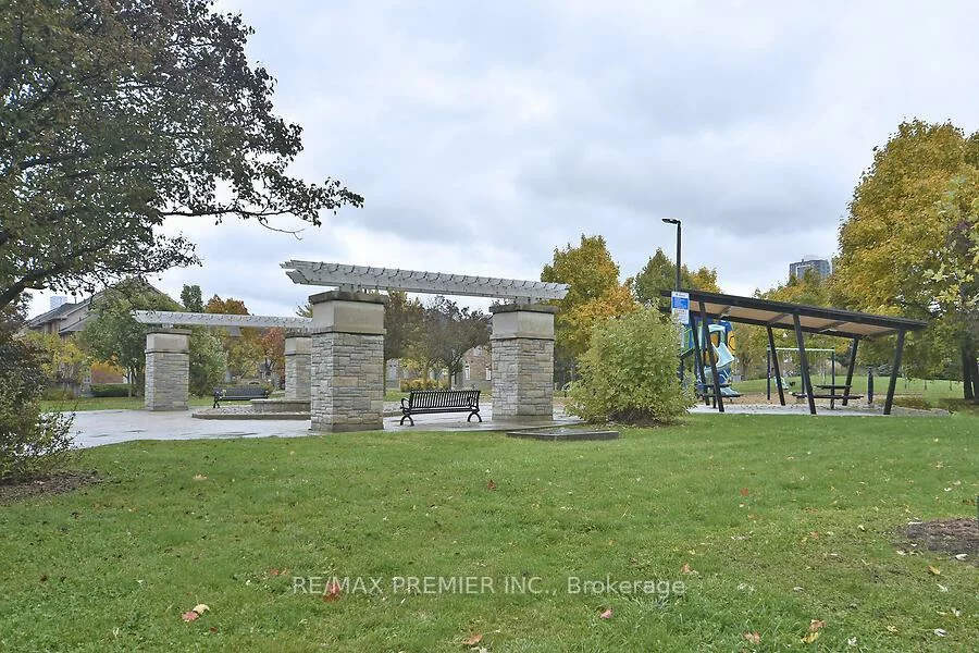 48, Pottery, East Woodbridge, Vaughan