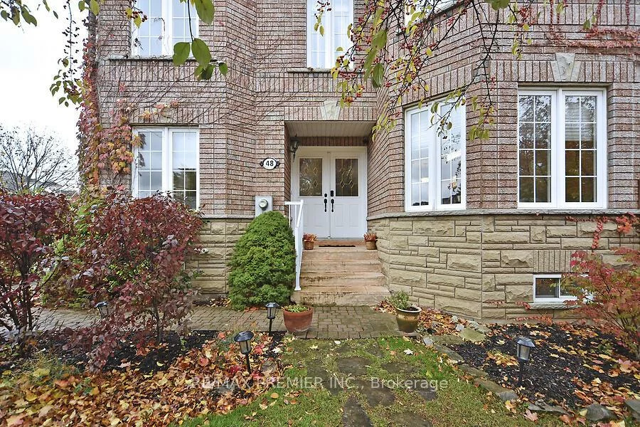 48, Pottery, East Woodbridge, Vaughan
