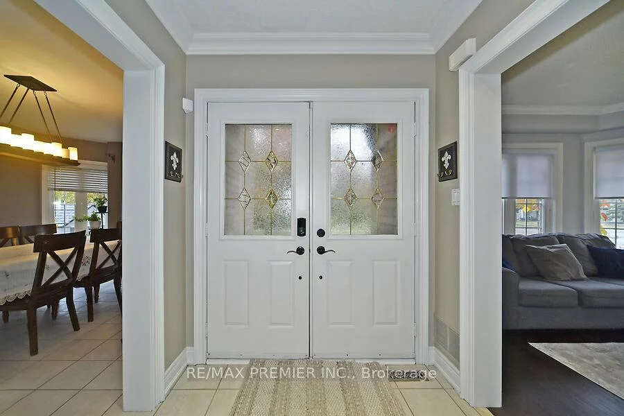 48, Pottery, East Woodbridge, Vaughan