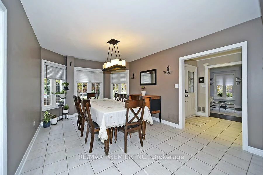 48, Pottery, East Woodbridge, Vaughan