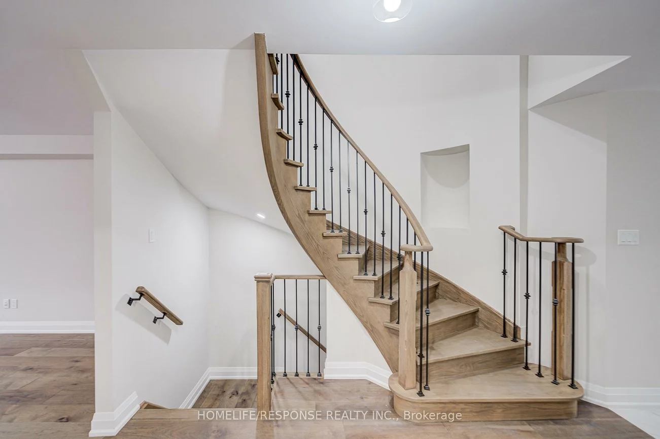 49, Kale, Maple, Vaughan