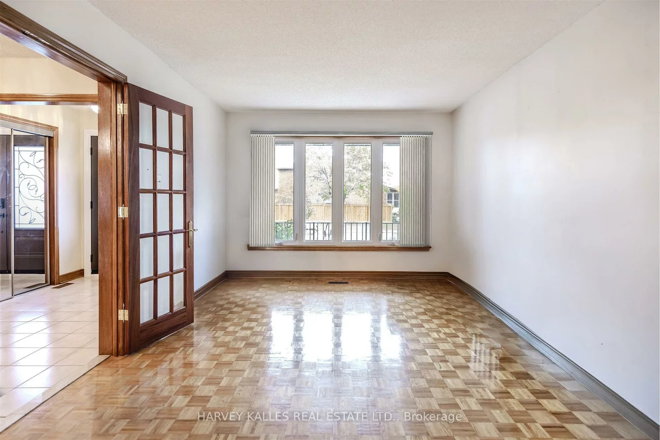 113, Cabaletta, West Woodbridge, Vaughan