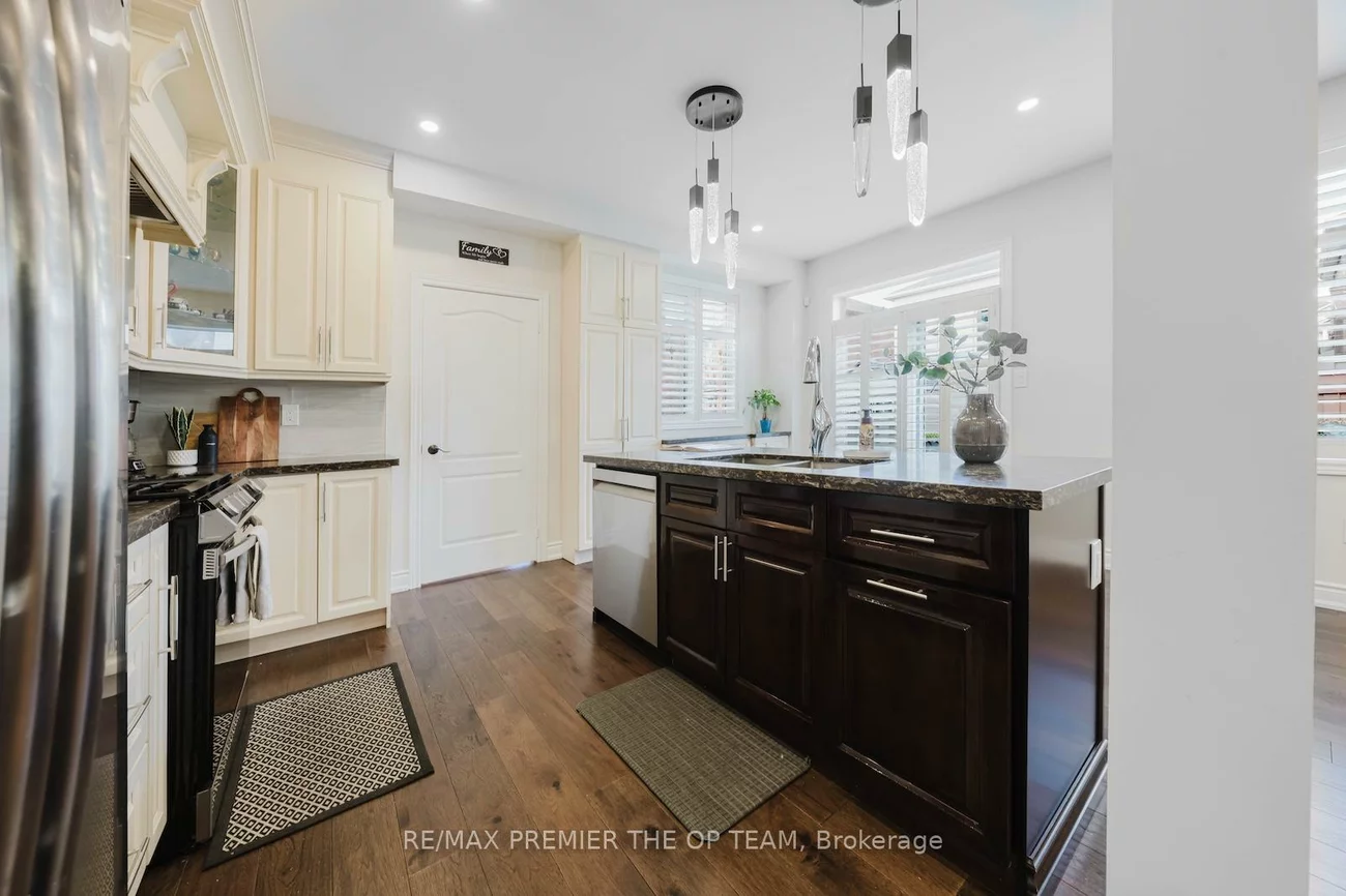 18, Cormorant, Vellore Village, Vaughan