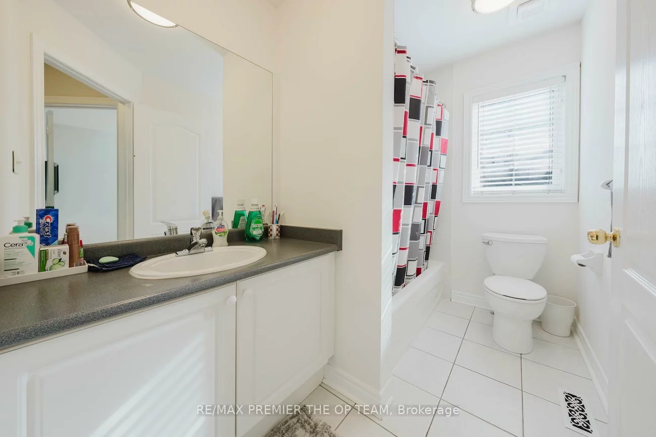 18, Cormorant, Vellore Village, Vaughan