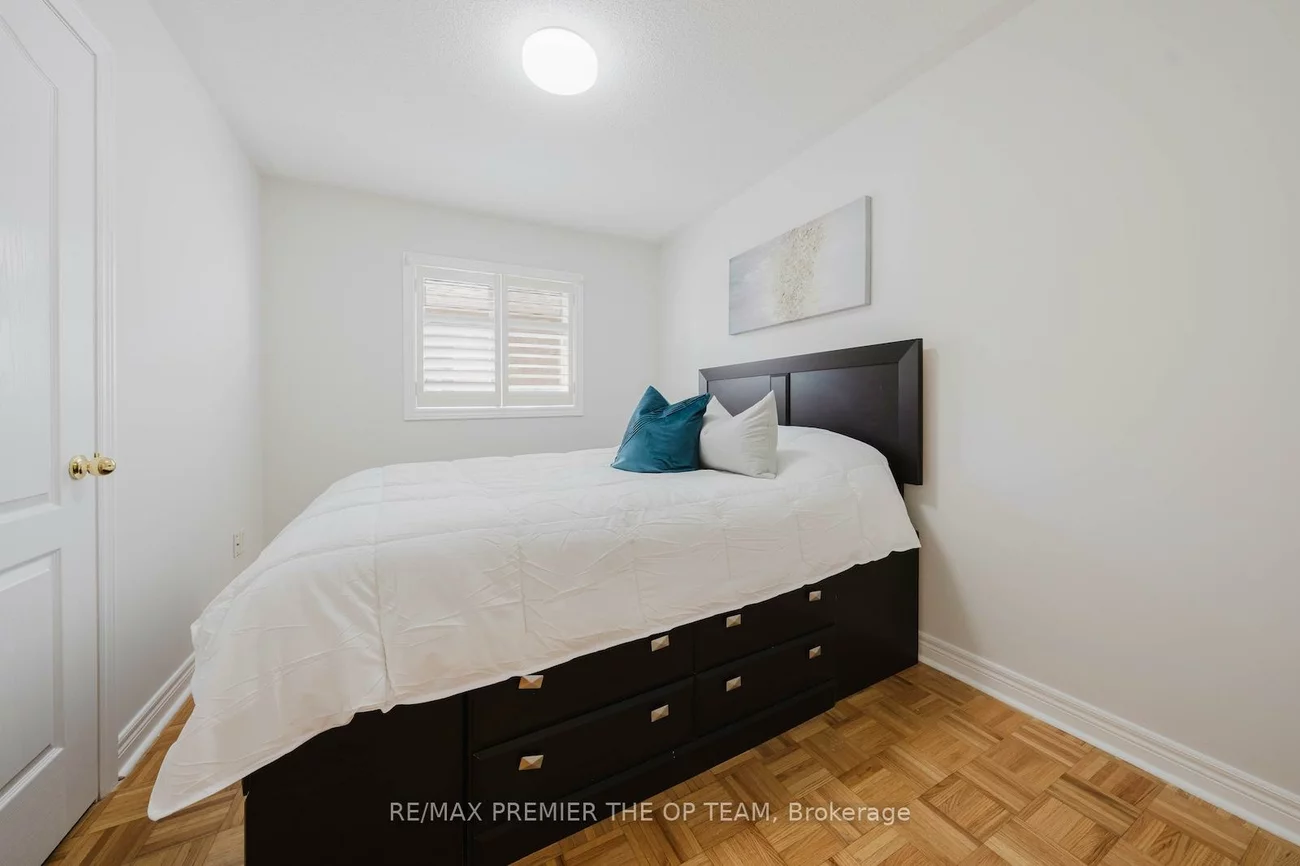 18, Cormorant, Vellore Village, Vaughan