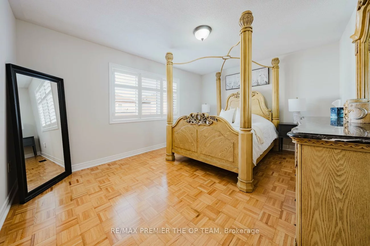 18, Cormorant, Vellore Village, Vaughan