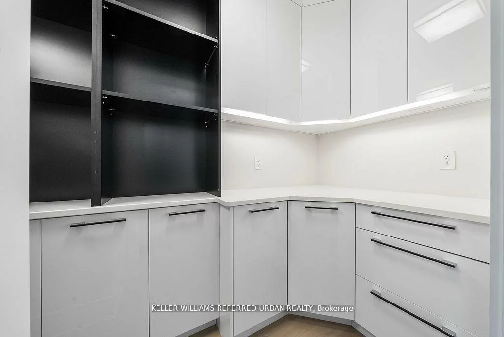 147, Lebovic Campus, Patterson, Vaughan