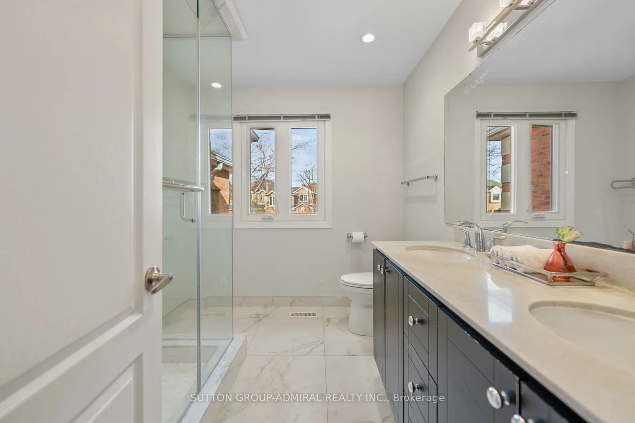 125, Thornway, Brownridge, Vaughan