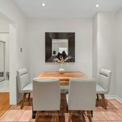 125, Thornway, Brownridge, Vaughan