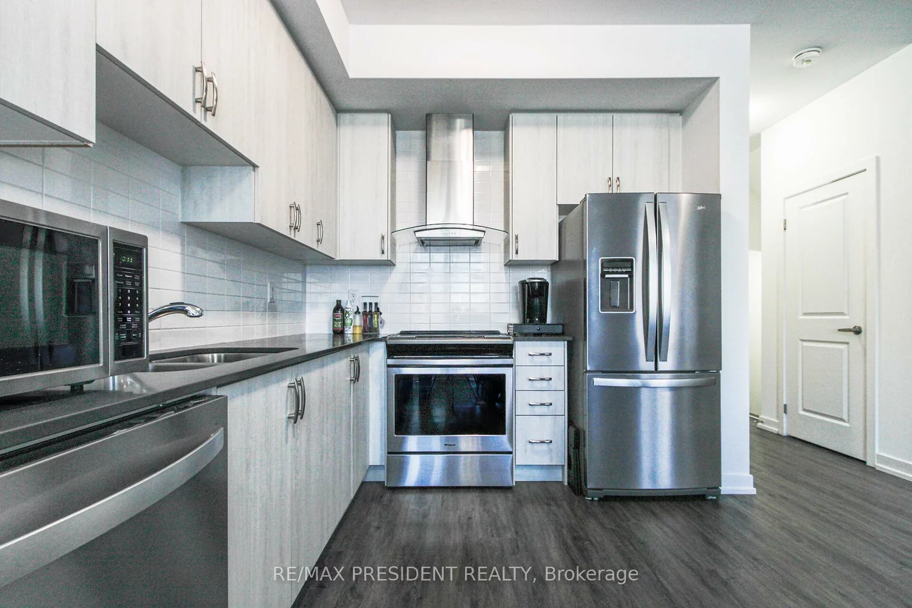 41, Hearne, Vaughan Grove, Vaughan