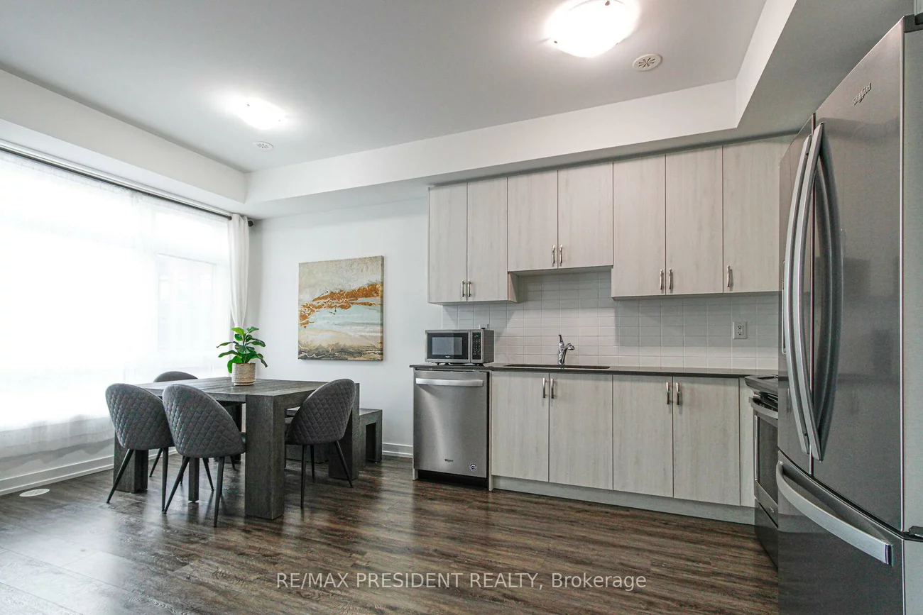 41, Hearne, Vaughan Grove, Vaughan