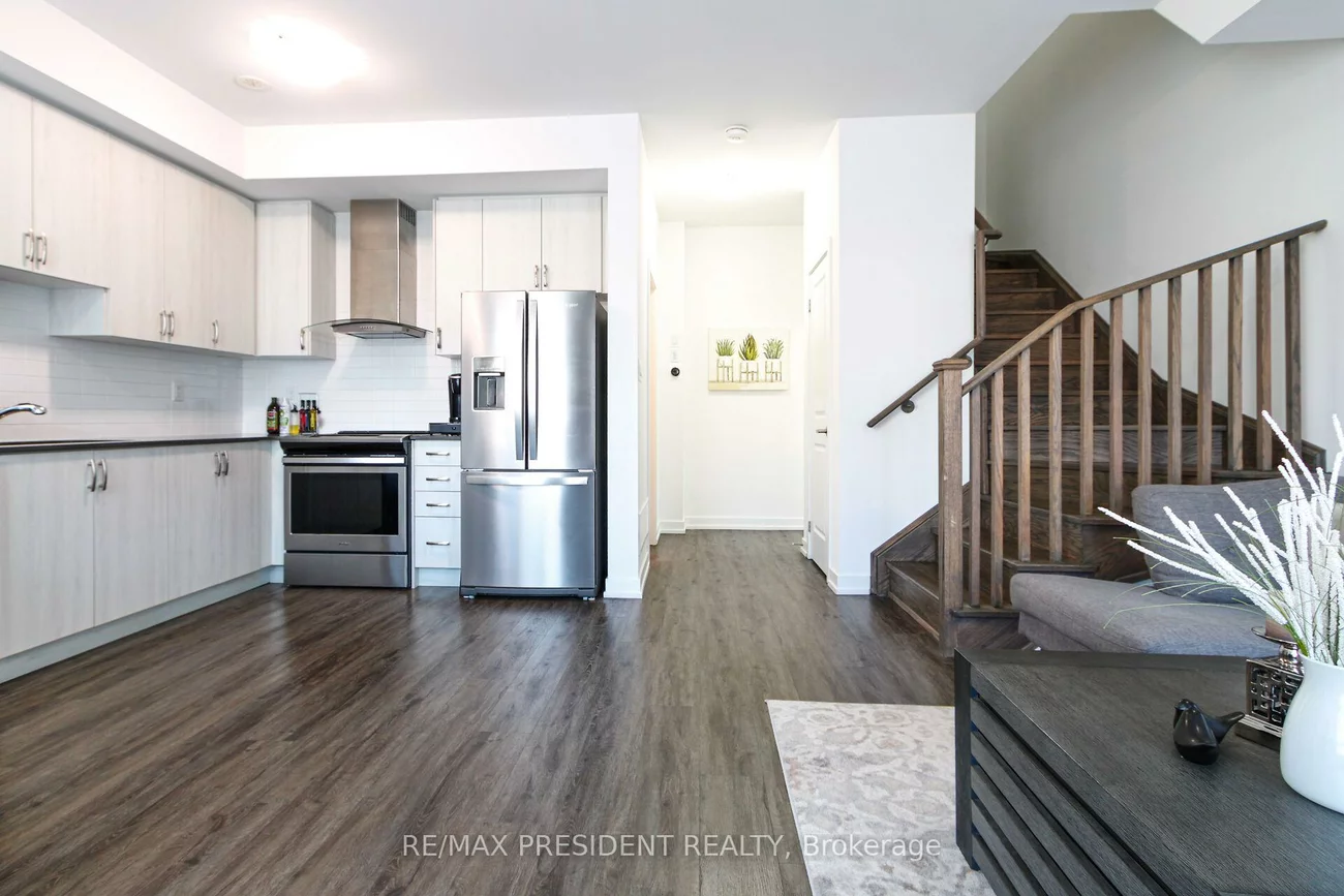 41, Hearne, Vaughan Grove, Vaughan