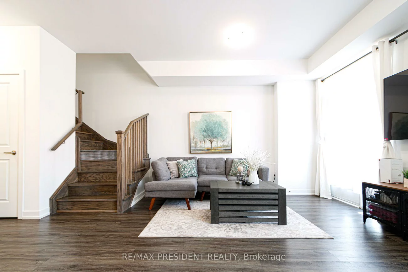 41, Hearne, Vaughan Grove, Vaughan