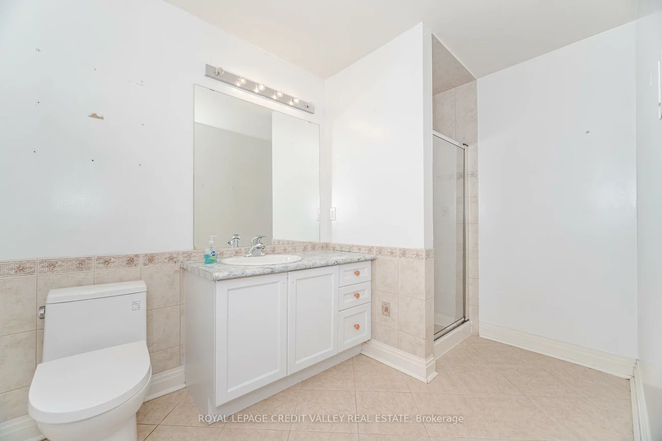 2, Huntingwood, Islington Woods, Vaughan