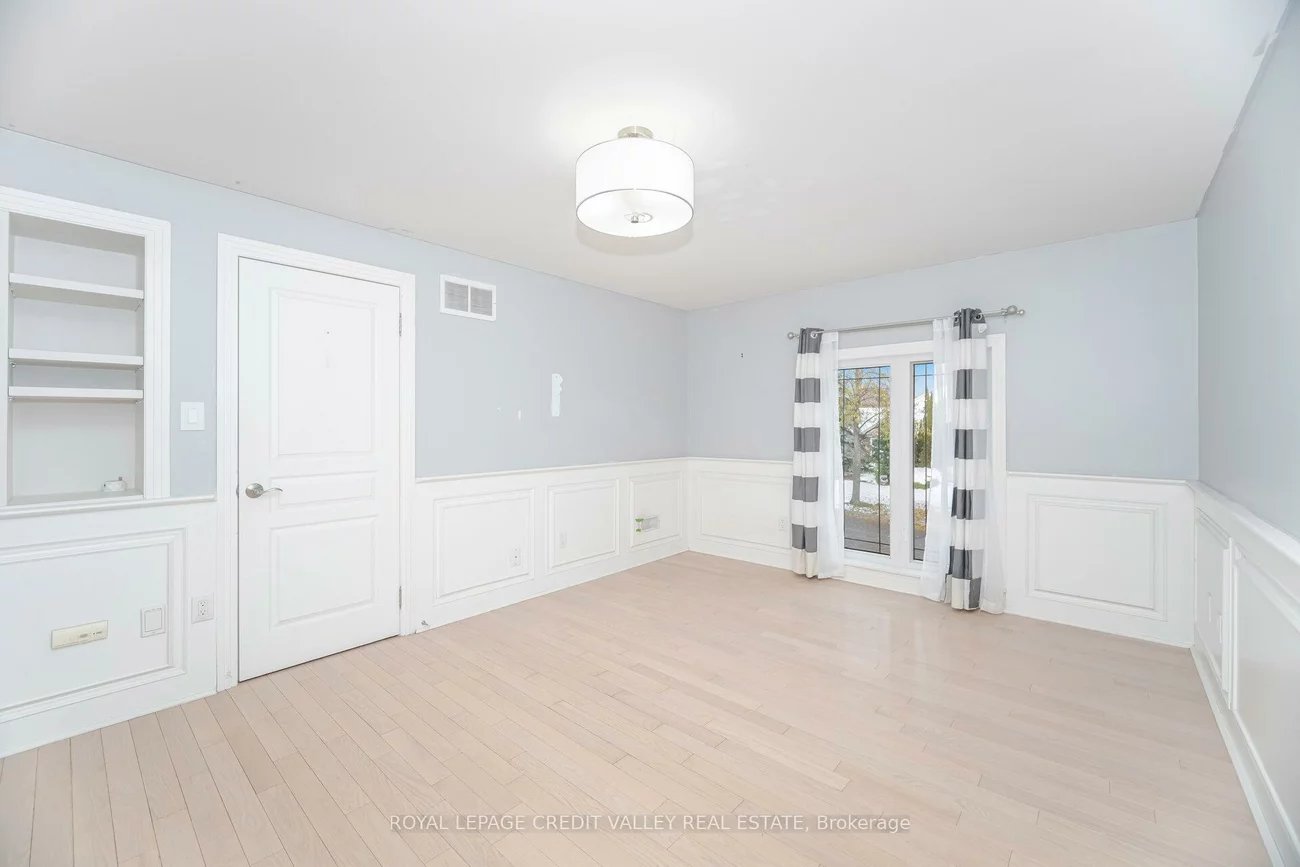 2, Huntingwood, Islington Woods, Vaughan