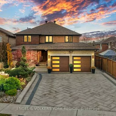 57, Burgosa, East Woodbridge, Vaughan