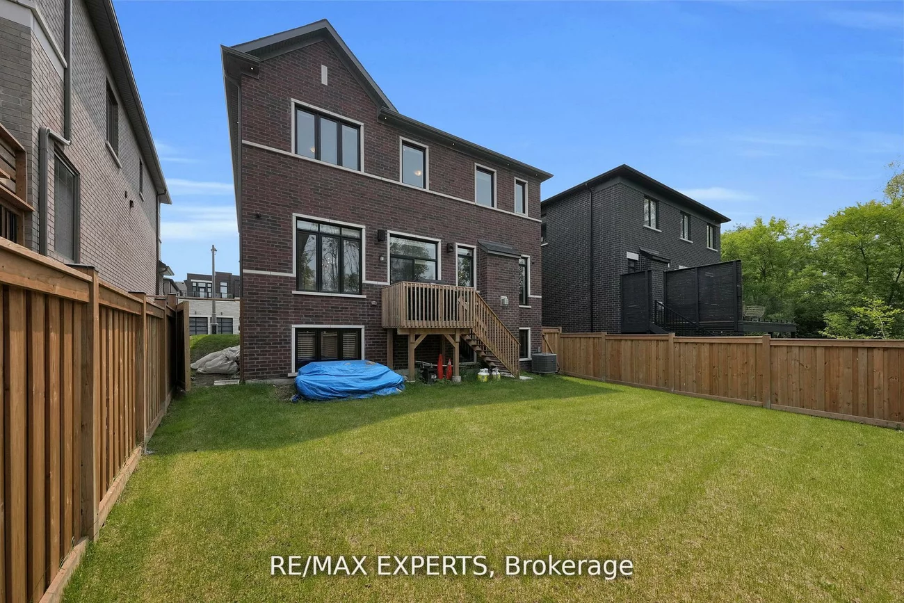 74, Ryerson, Kleinburg, Vaughan