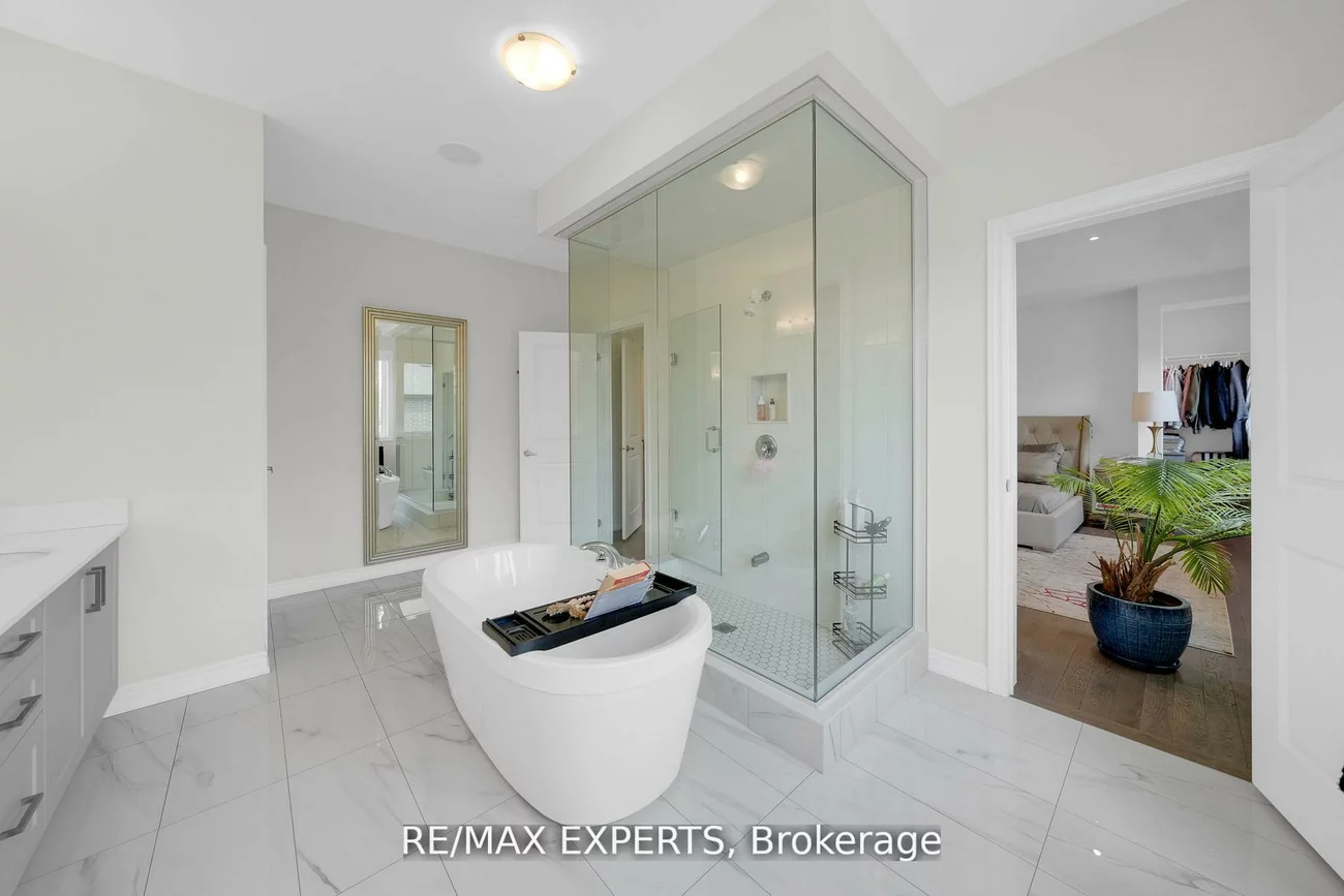 74, Ryerson, Kleinburg, Vaughan