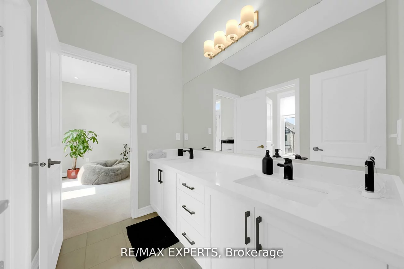 74, Ryerson, Kleinburg, Vaughan