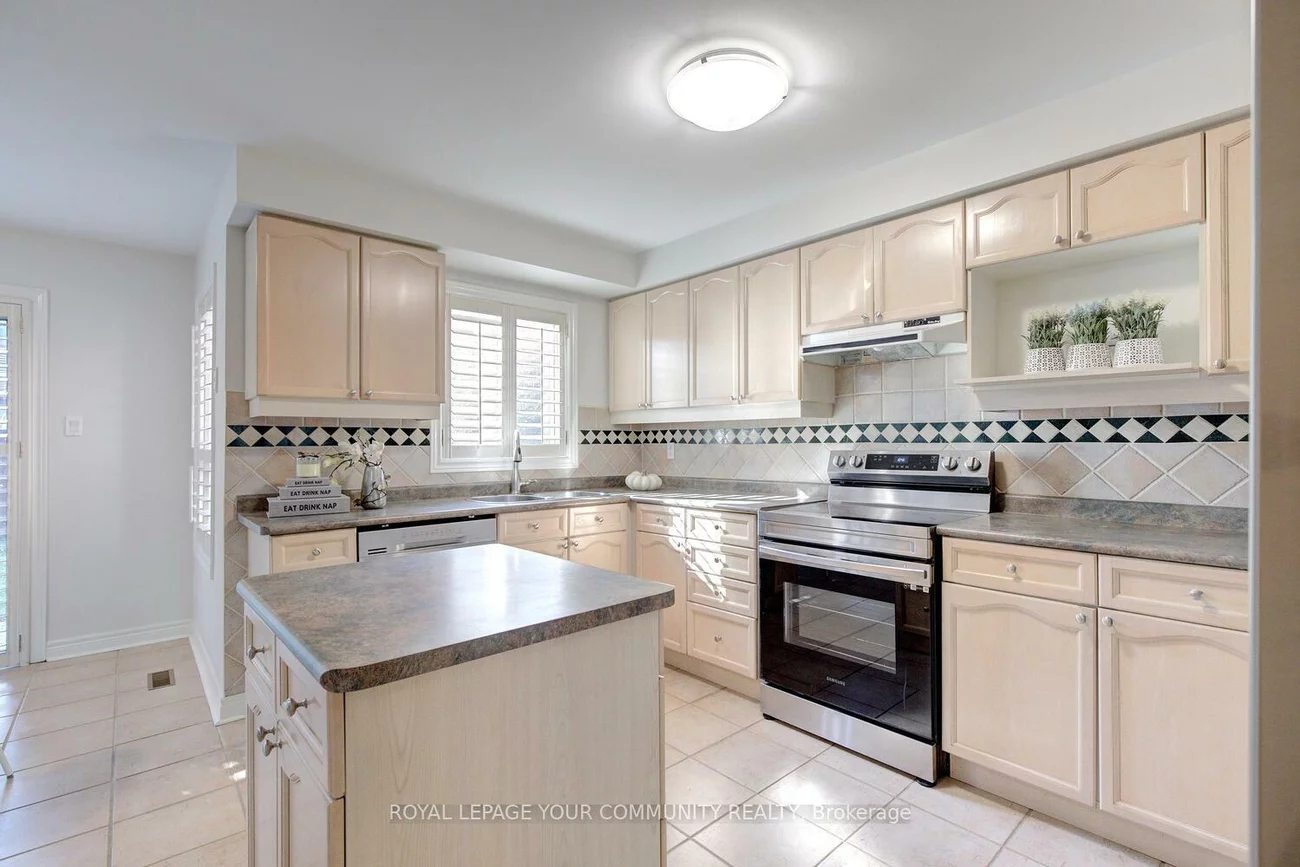 108, Kirkbride, Maple, Vaughan