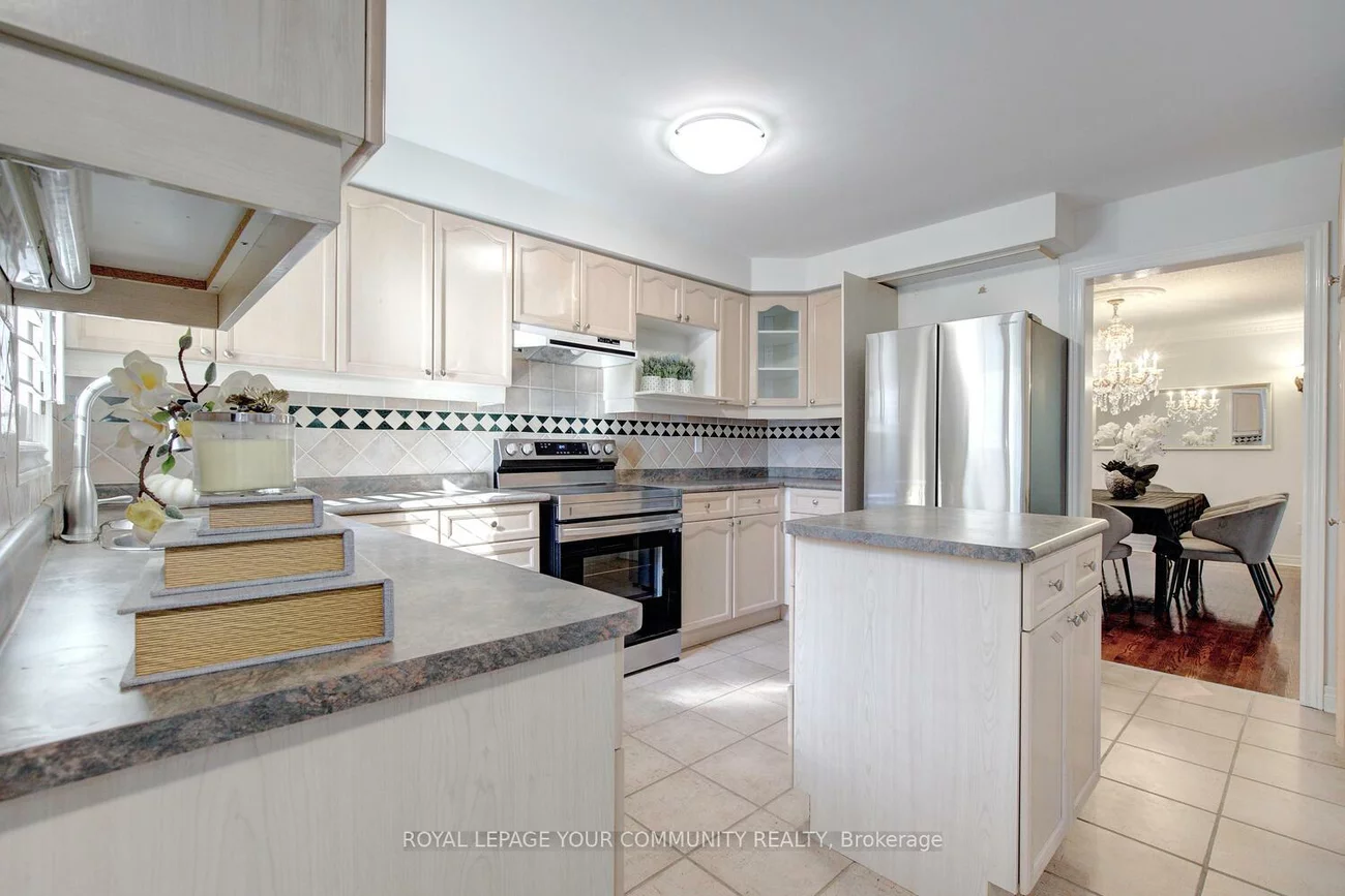 108, Kirkbride, Maple, Vaughan