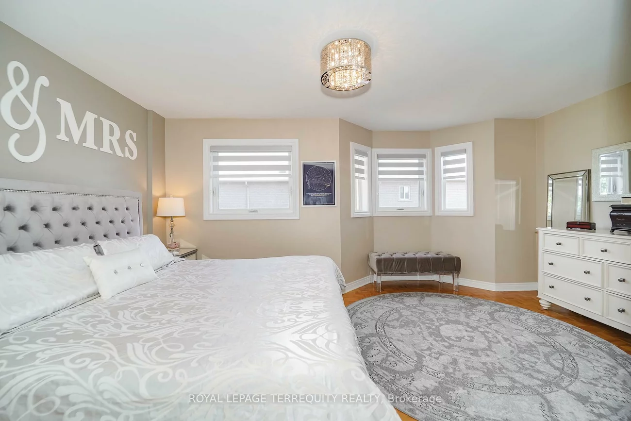 9, Stonebriar, Maple, Vaughan