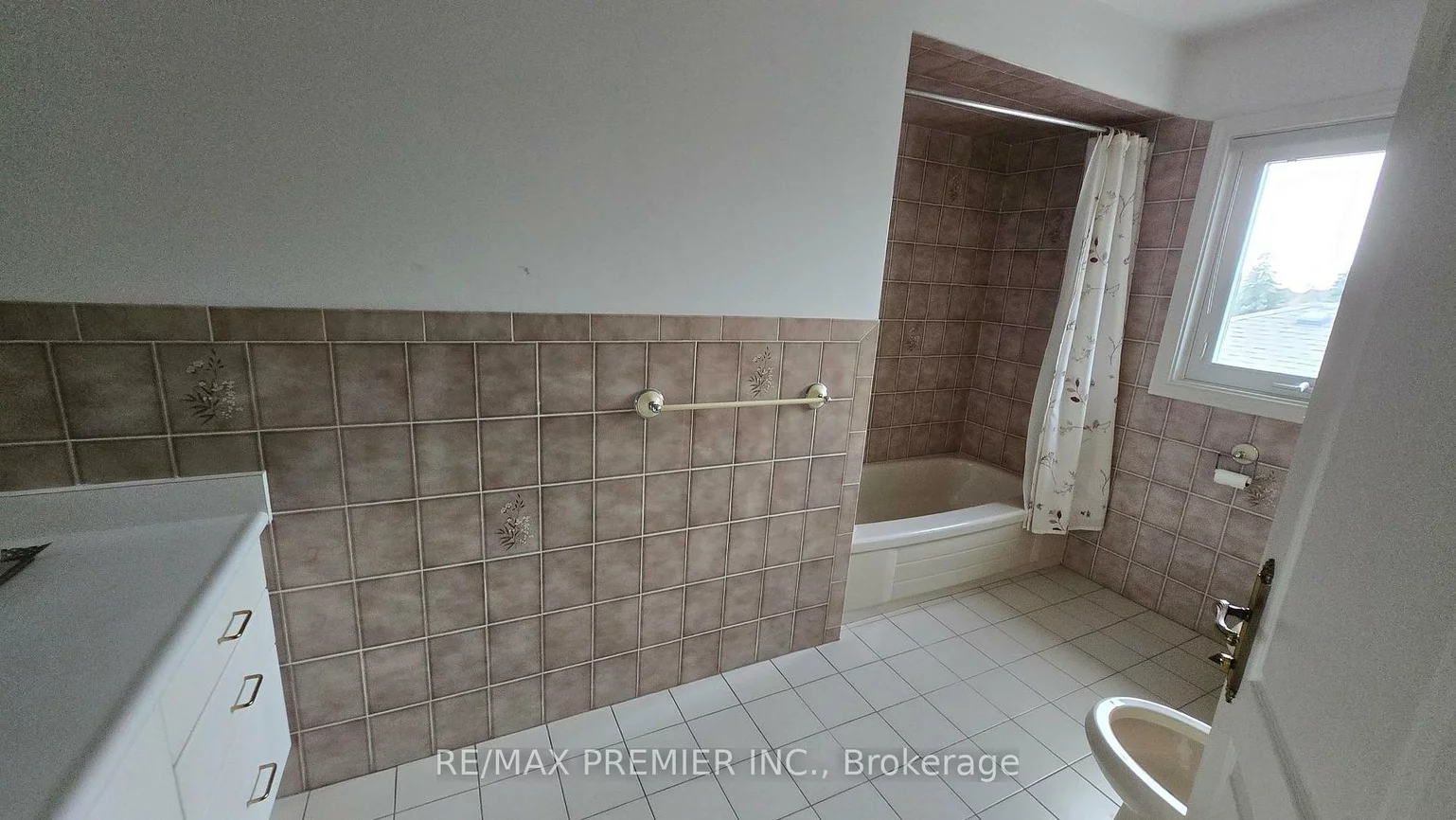 36, Railway, Maple, Vaughan