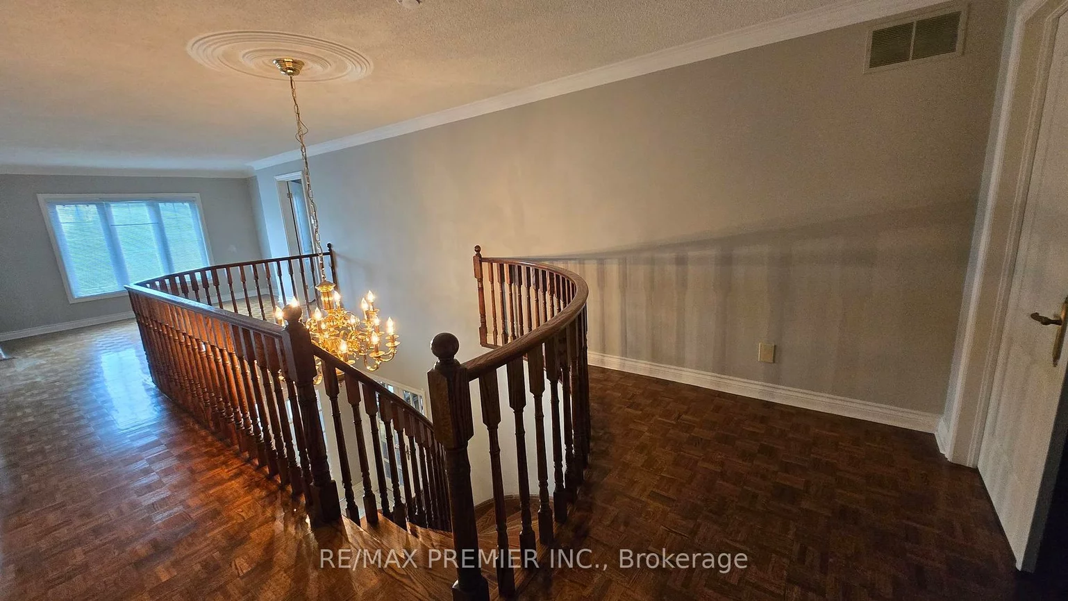 36, Railway, Maple, Vaughan