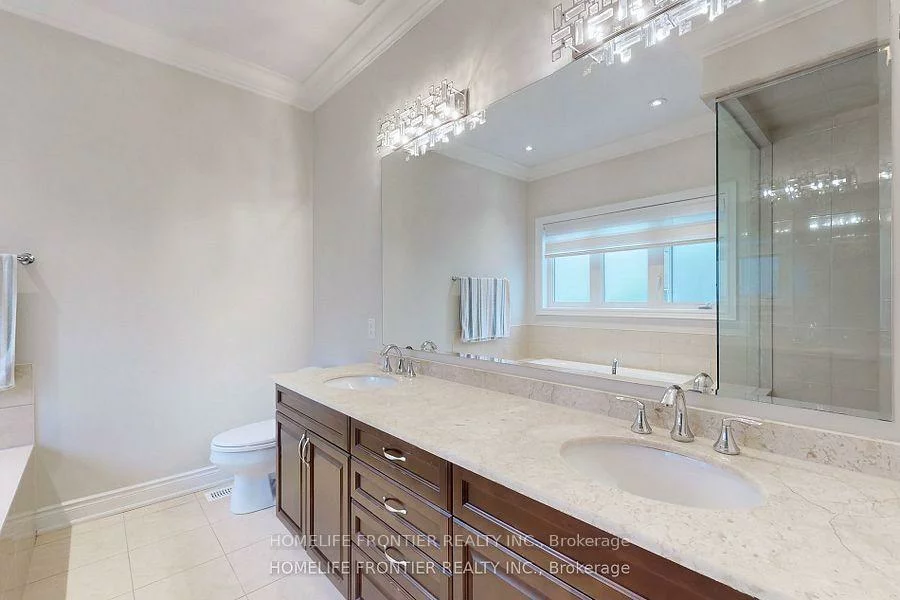 28, Rock Elm, Patterson, Vaughan