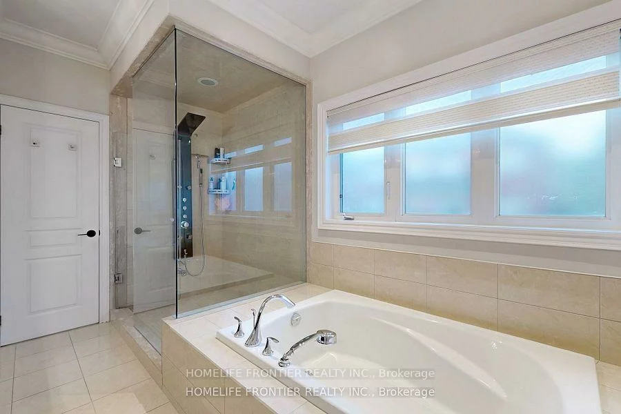 28, Rock Elm, Patterson, Vaughan