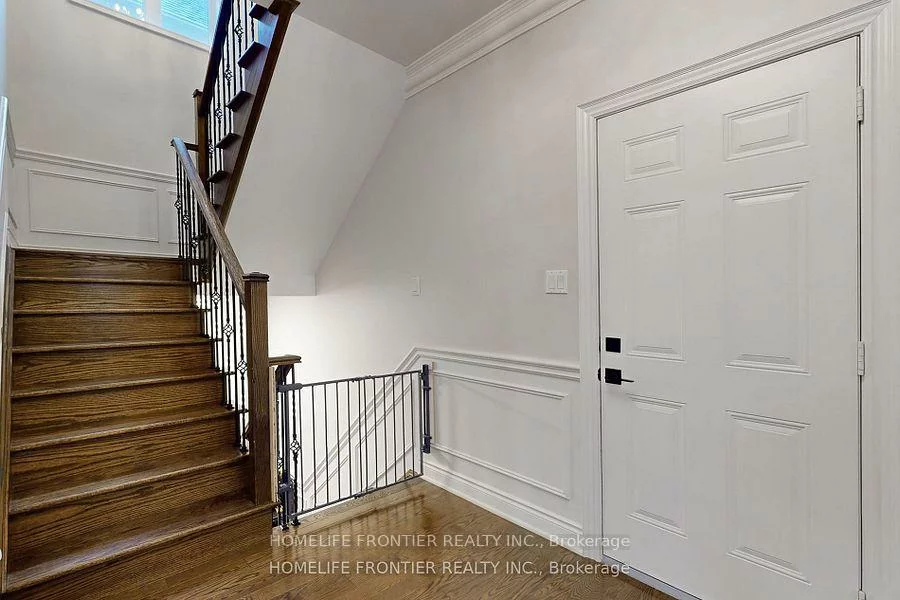 28, Rock Elm, Patterson, Vaughan