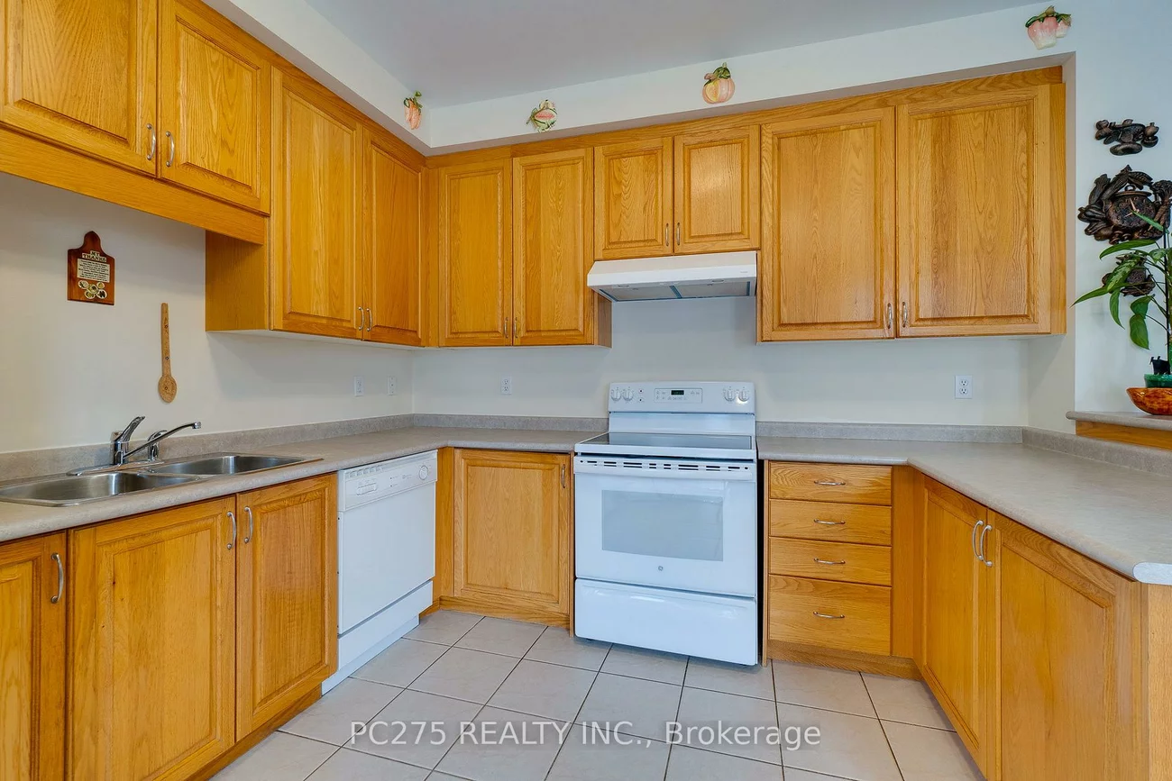 24, Wheatfield, Vellore Village, Vaughan