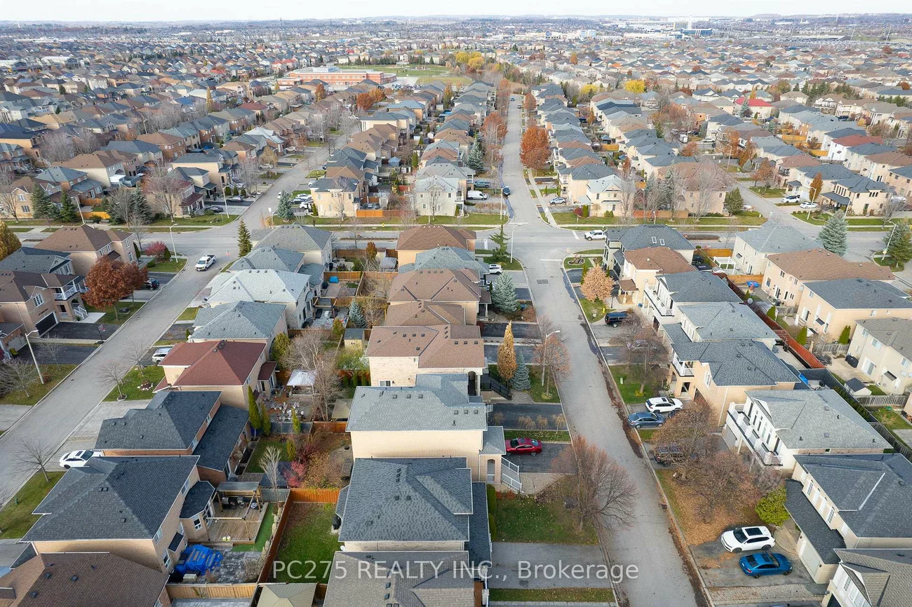 24, Wheatfield, Vellore Village, Vaughan