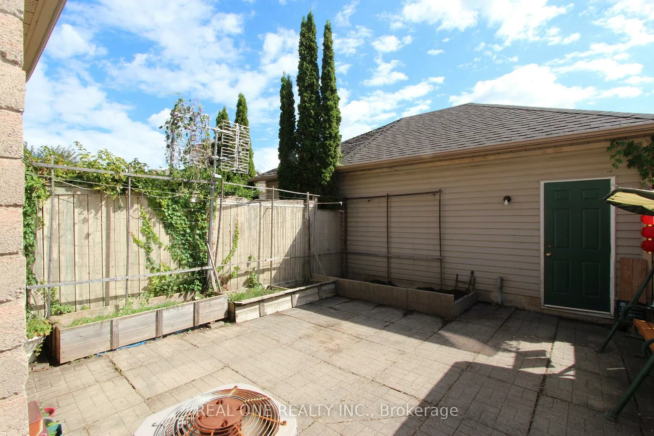 51, Forest Run, Patterson, Vaughan