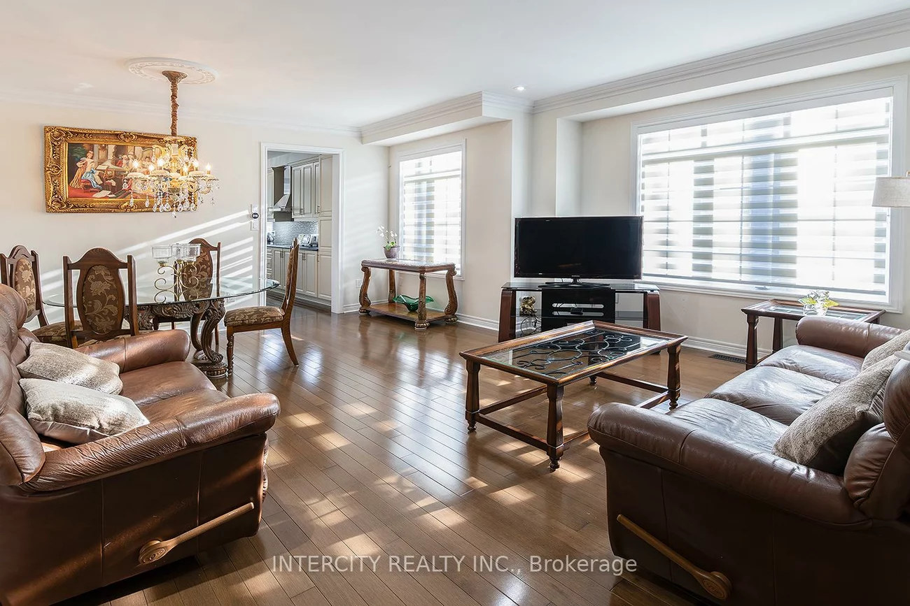 23, Halo, Patterson, Vaughan