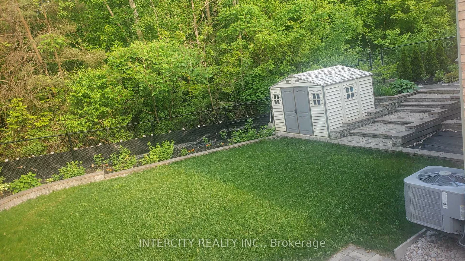 23, Halo, Patterson, Vaughan