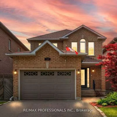 152, Ashton, Maple, Vaughan