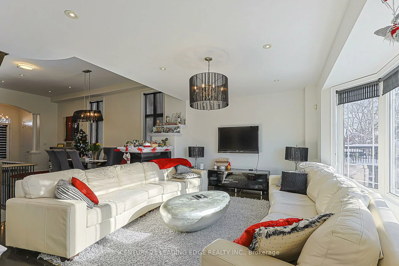 183, Maurier, Patterson, Vaughan