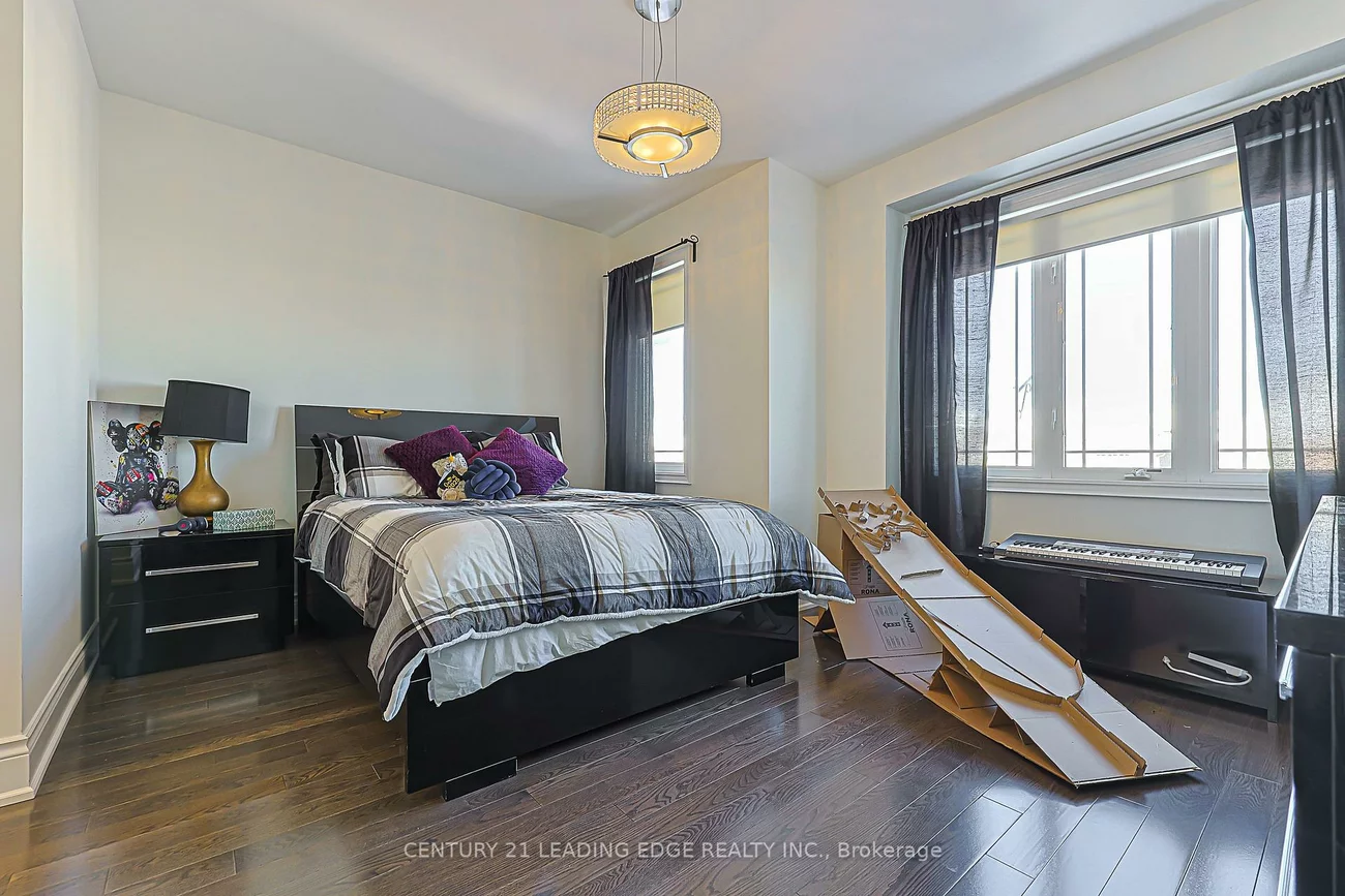 183, Maurier, Patterson, Vaughan