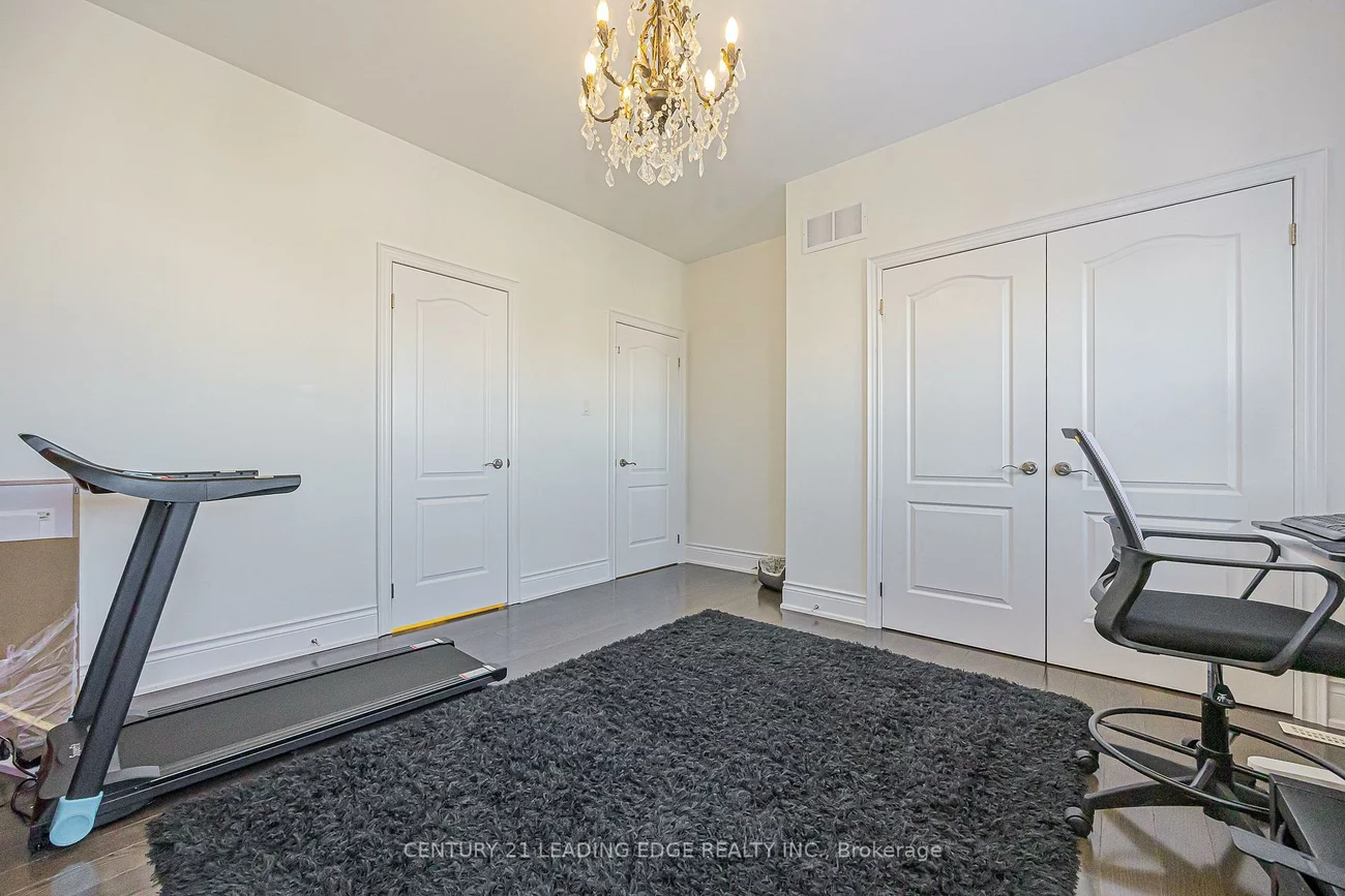 183, Maurier, Patterson, Vaughan